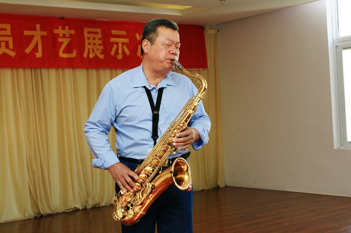 8957.jpg