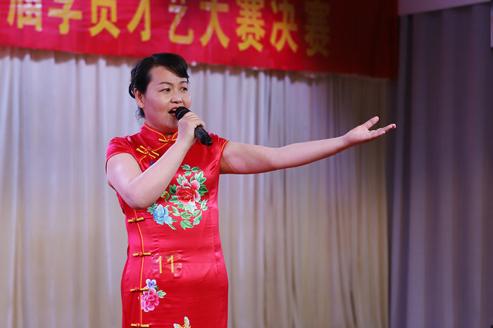 11-任 静:朗诵《沁园春.雪》.jpg 11-任 静:朗诵《沁园春.雪》.jpg