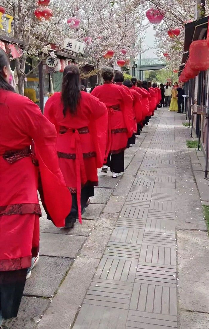 2.jpg 2.jpg